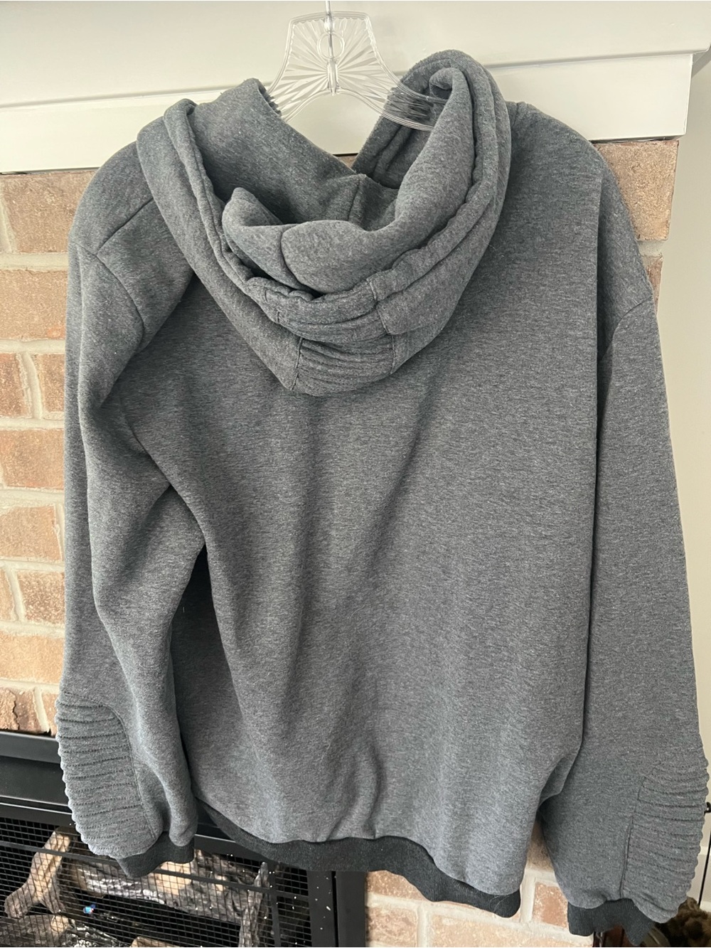 Classic Gray Pullover Hoodie with Kangaroo Pocket - Picture 2 of 2